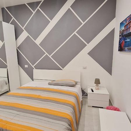 Locazione Turistica Adriatico Hotel Bari Buitenkant foto
