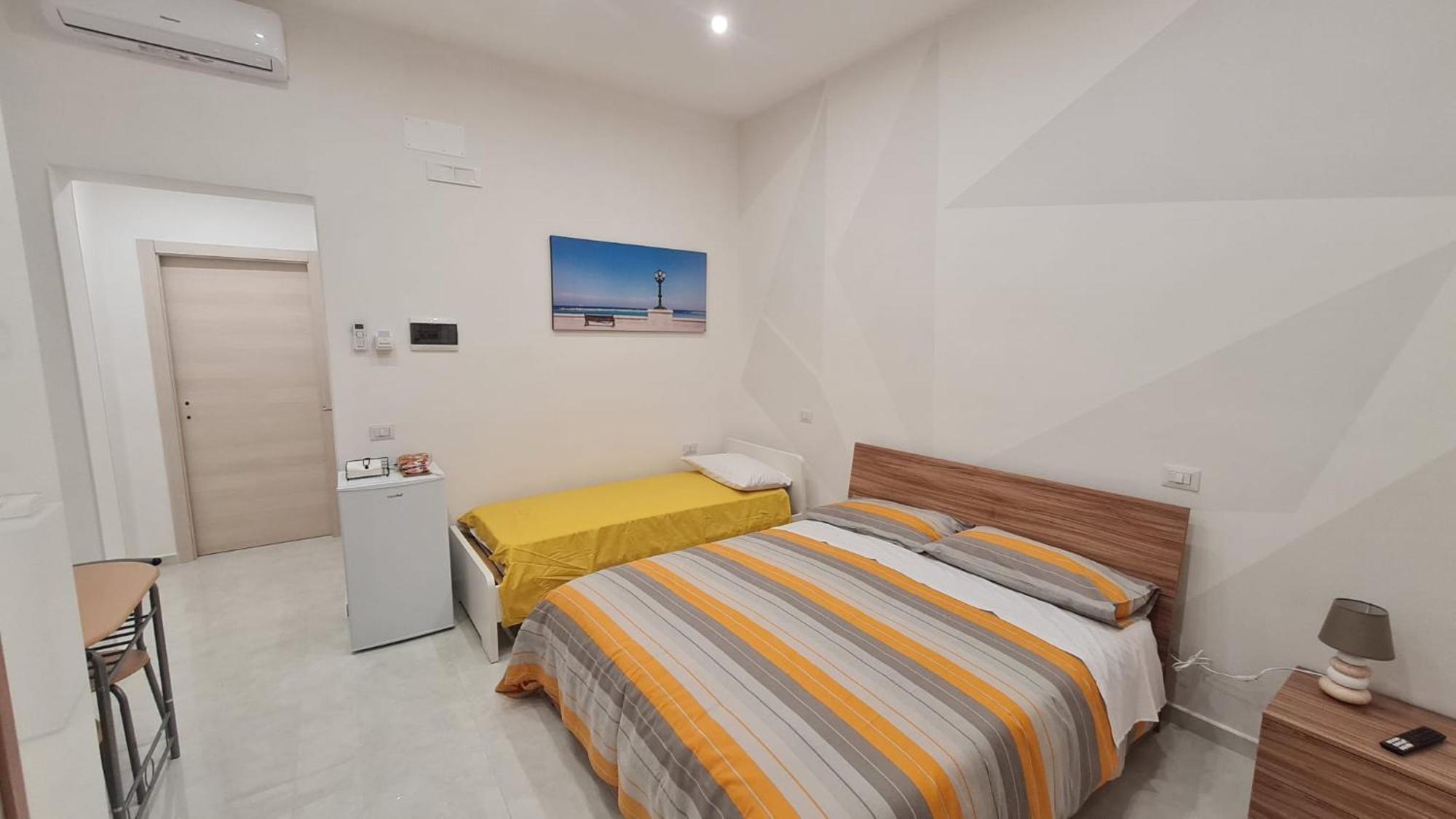 Locazione Turistica Adriatico Hotel Bari Buitenkant foto